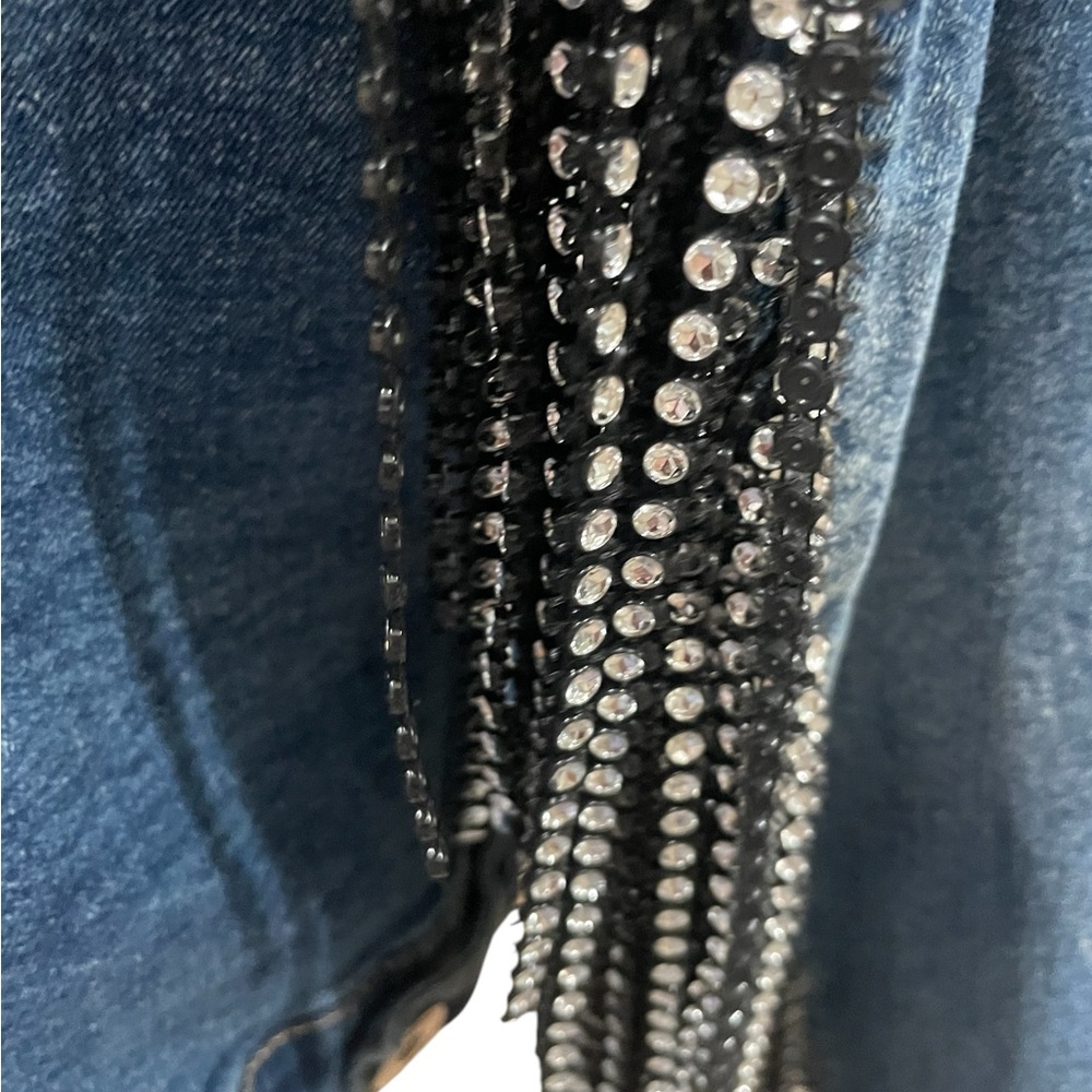 Torrid Denim Western Trucker Jacket with Rhinestone and Black Metallic Fringe 4 - Picture 6 of 14
